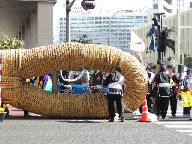 秋まつり「大綱引き」|沖縄 解体工事 琉球ZERO-ONE