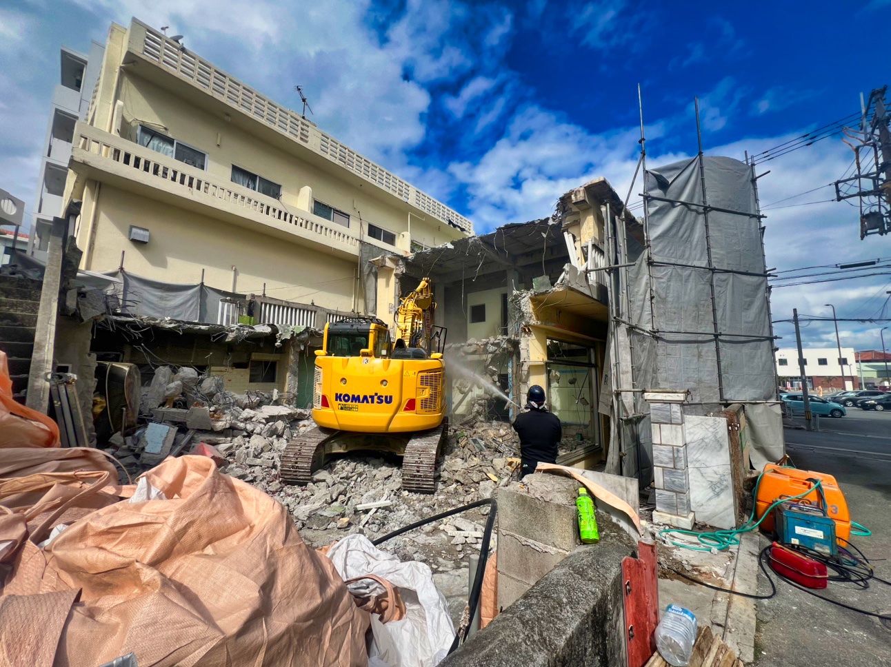 沖縄県浦添市 建物解体工事｜沖縄 解体工事 琉球ZERO-ONE