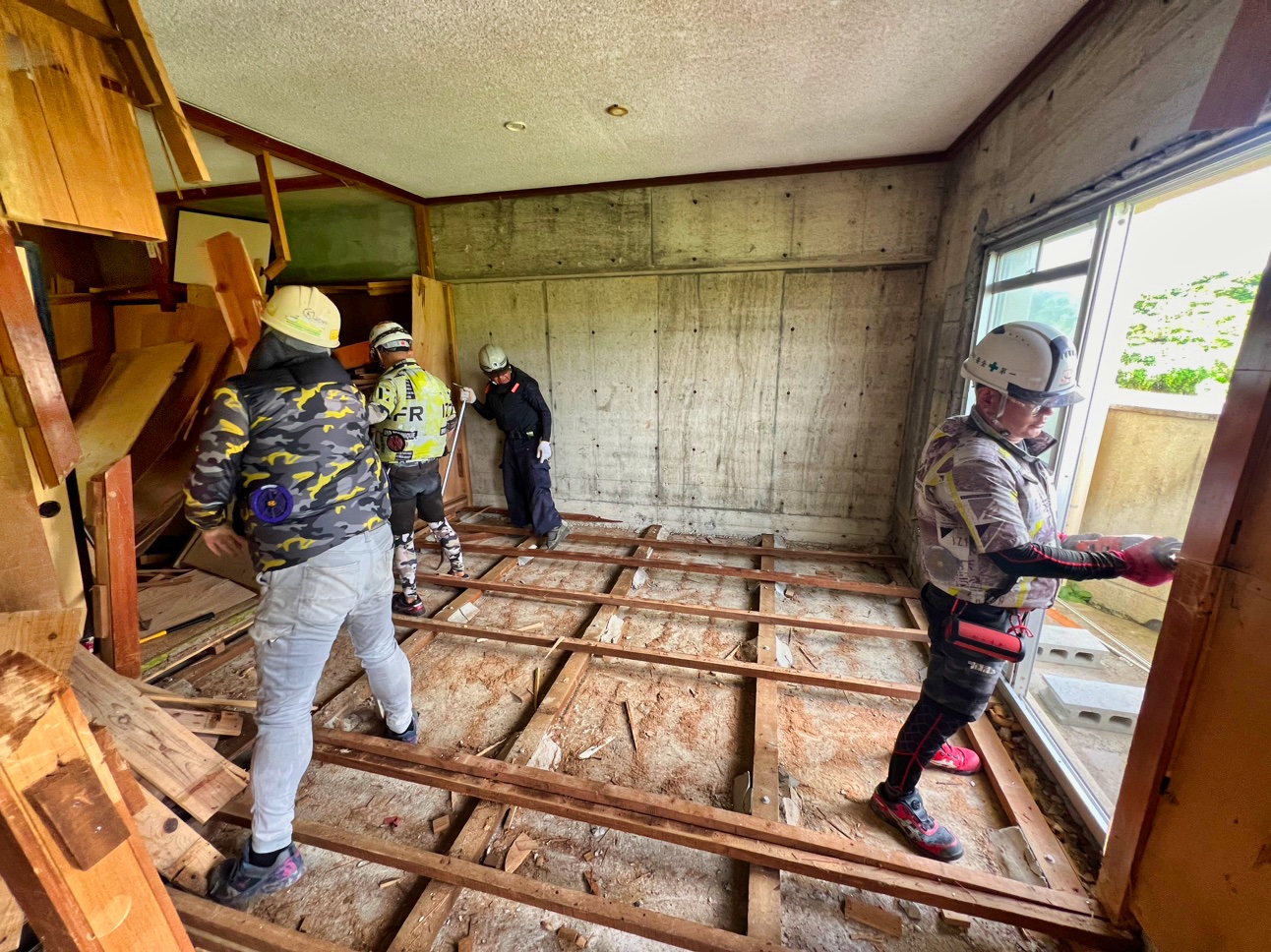 沖縄県宜野湾市建物解体工事｜沖縄 解体工事 琉球ZERO-ONE