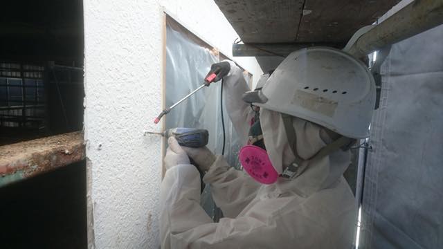 浦添市　商業施設　アスベスト除去工事