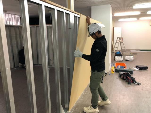 那覇市　商業施設　改修工事