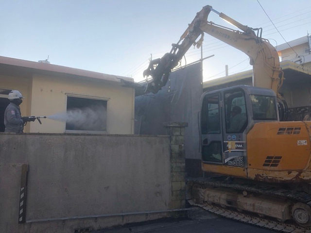 那覇市　住宅解体工事