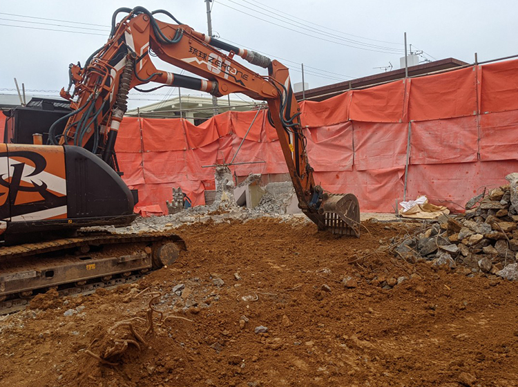 北谷町　一般住宅解体工事