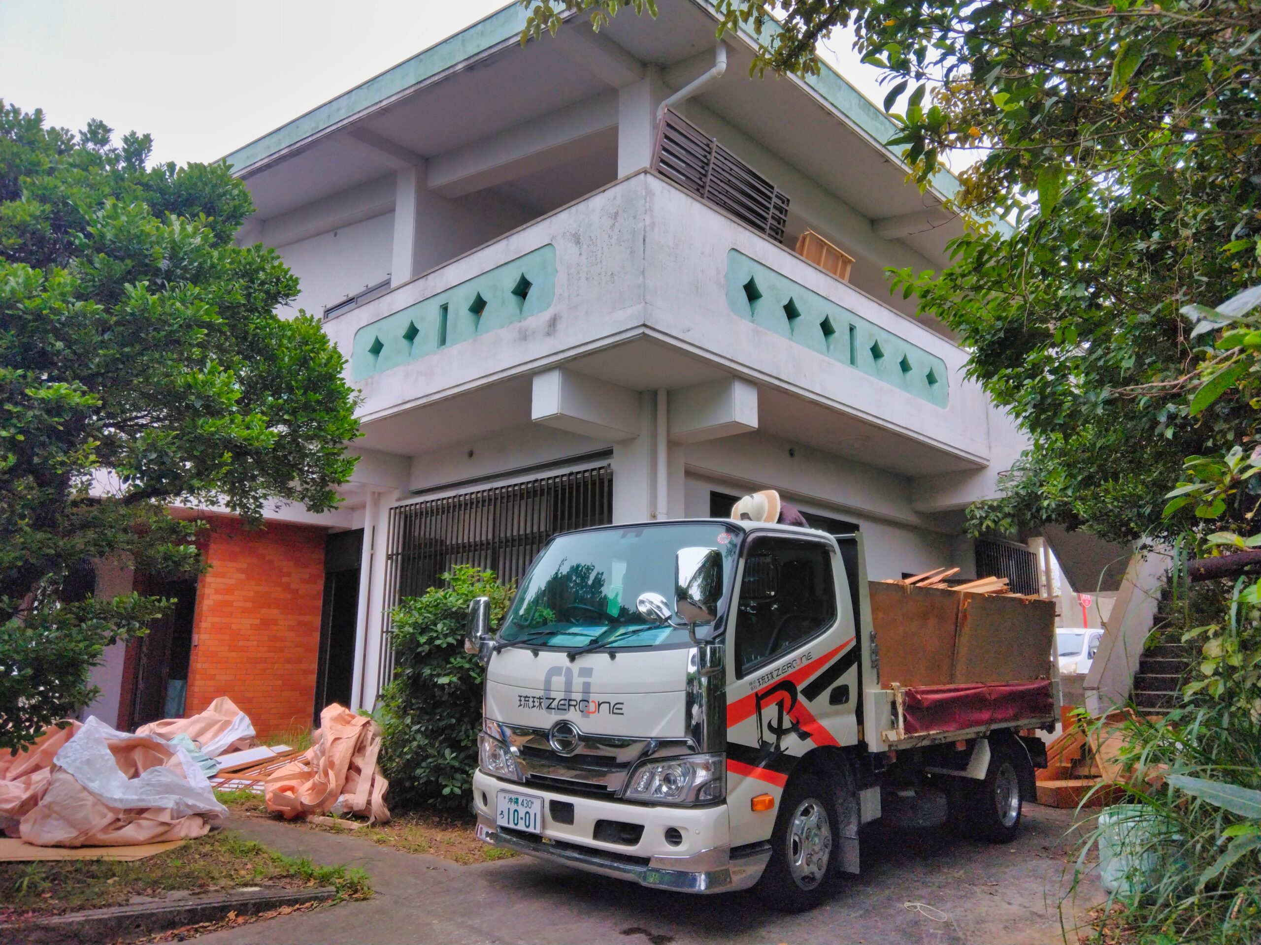 糸満市住宅解体工事