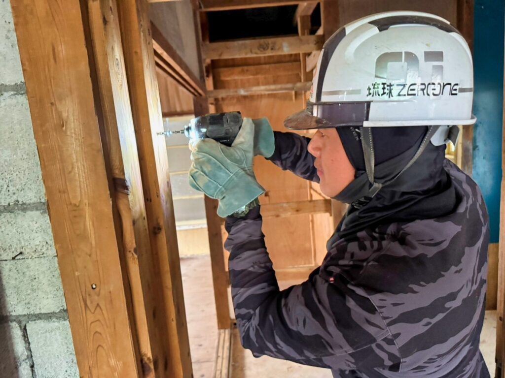 那覇　建物解体工事